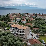 Katerina Luxurious Sea View Νικιάνα