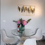 Katerina Luxurious Sea View Νικιάνα