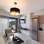Katerina Luxurious Sea View *