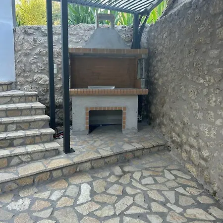 Katerina Luxurious Sea View דירה