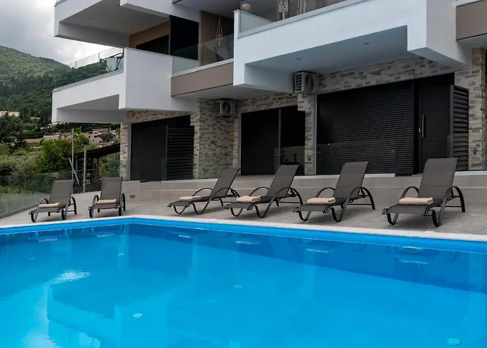 דירה Katerina Luxurious Sea View ניקיאנה